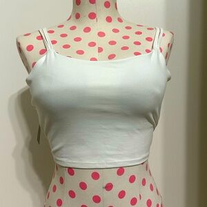 🆕 Halara Double Straps Backless Twisted Cropped Yoga
Tank Top, Medium white 🤍🤍